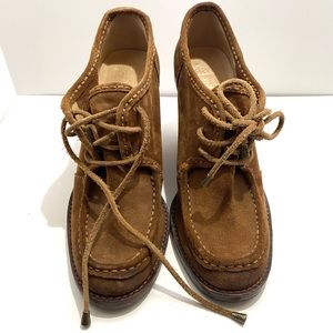 Frye tan suede lace up shoes chukka “Caroline” 4inch wedge heel size 8